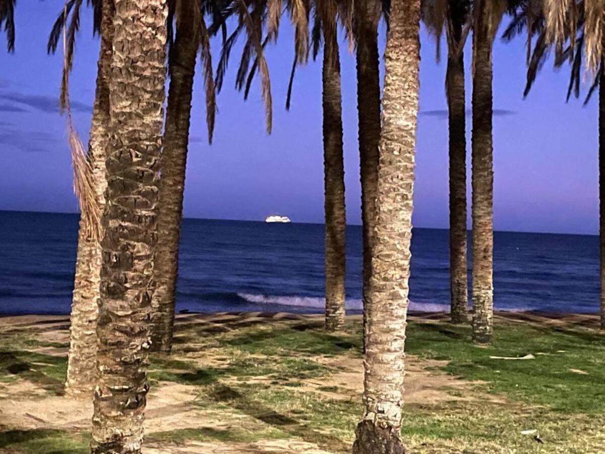 One Step From The Beach Torremolinos Luaran gambar